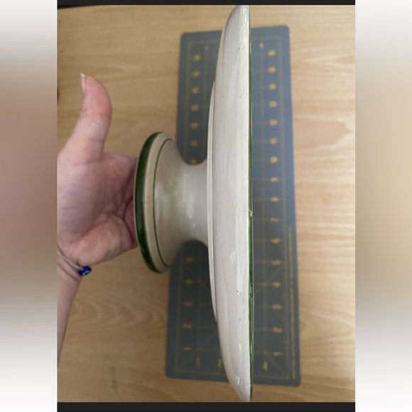 Vintage ceramic cake platter / cupcake display / pedestal dish - Picture 7 of 10